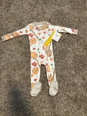Burt’s Bees Baby Pizza Print Footed One Piece NWT Organic Cotton Cream 12M